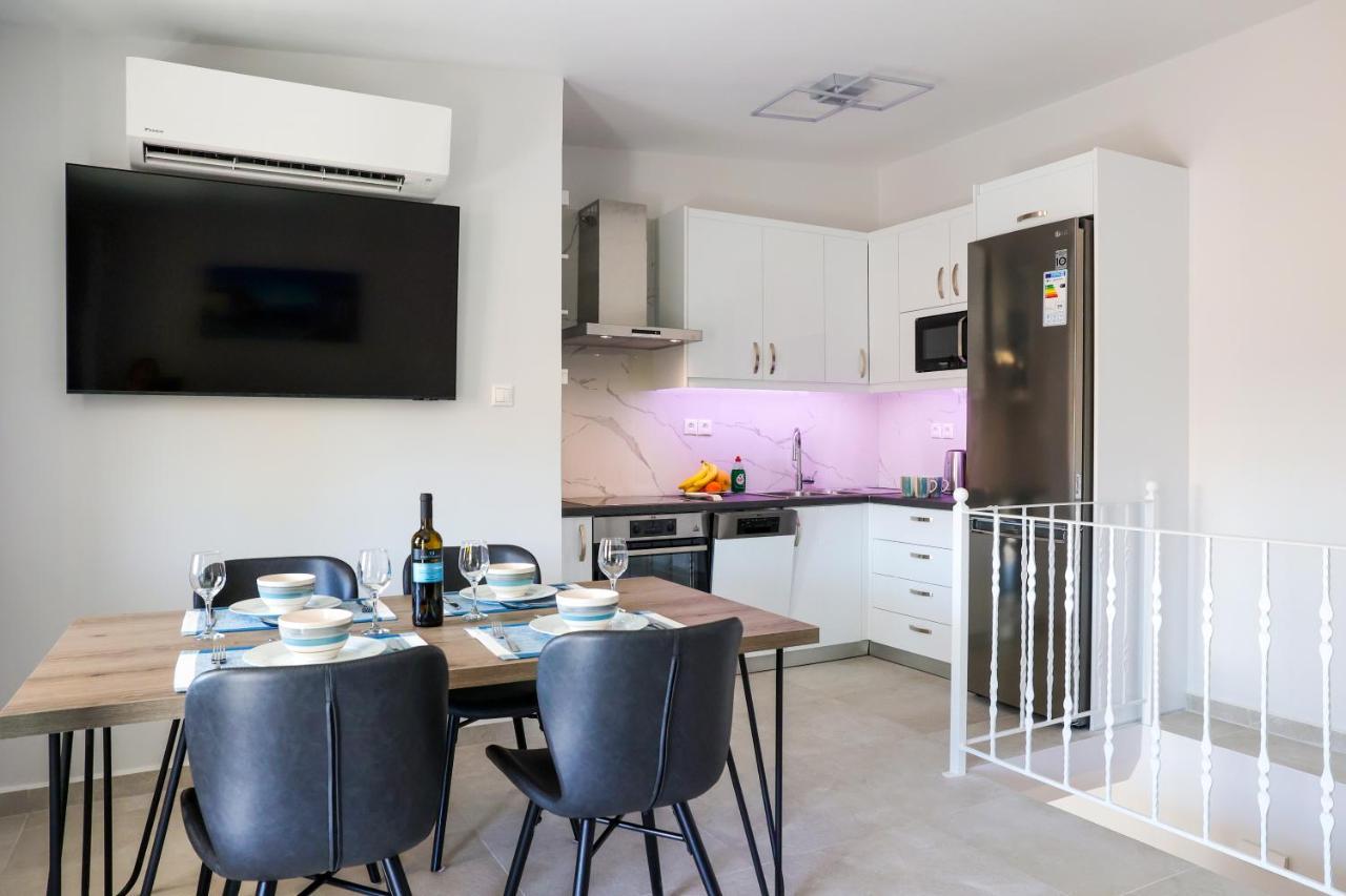 Axs First Floor Apartment Aegina Town المظهر الخارجي الصورة