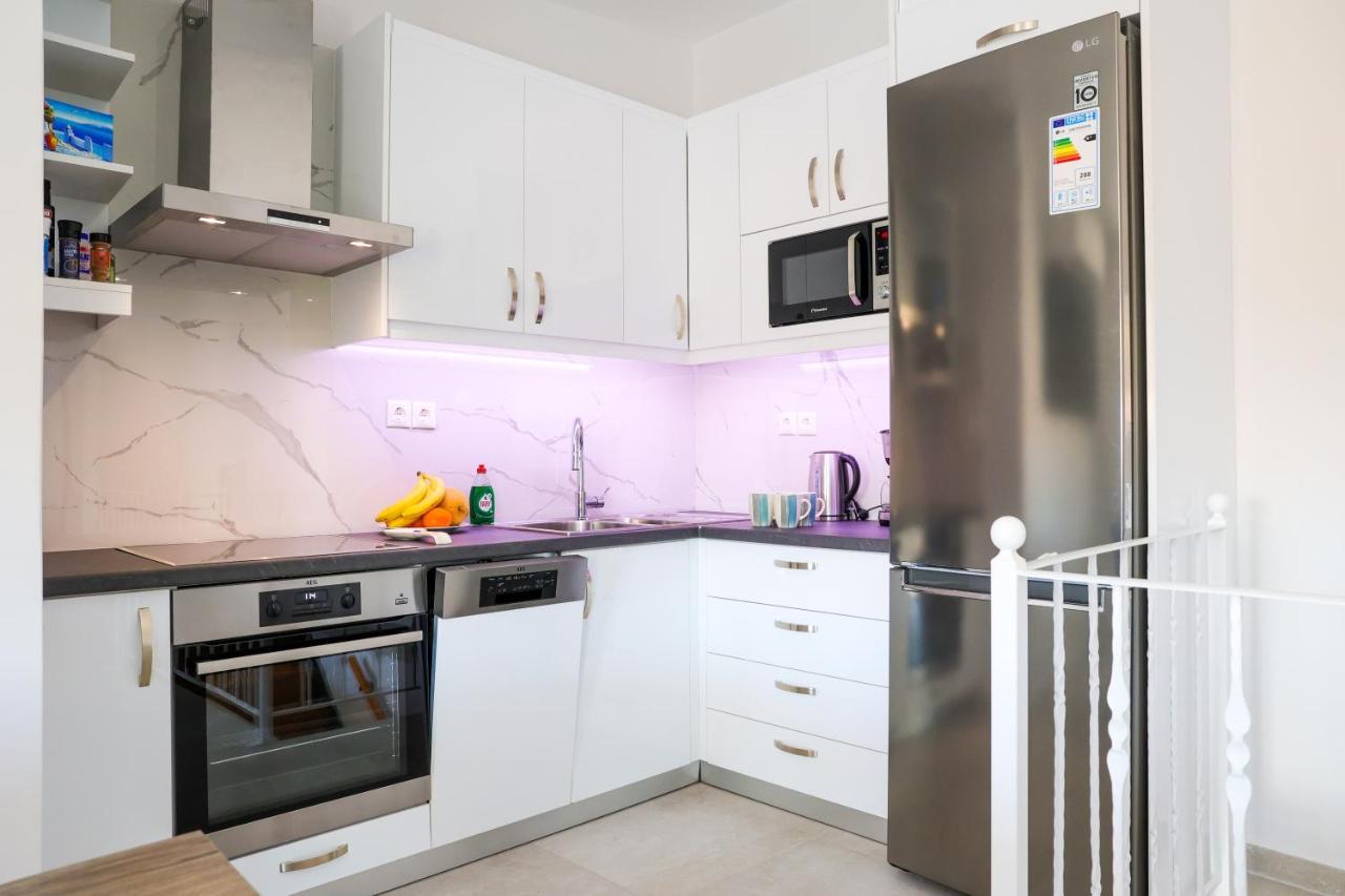 Axs First Floor Apartment Aegina Town المظهر الخارجي الصورة